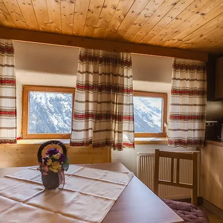Ottos Almhutte Solden