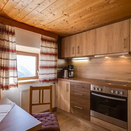 Ottos Almhutte Holiday home *